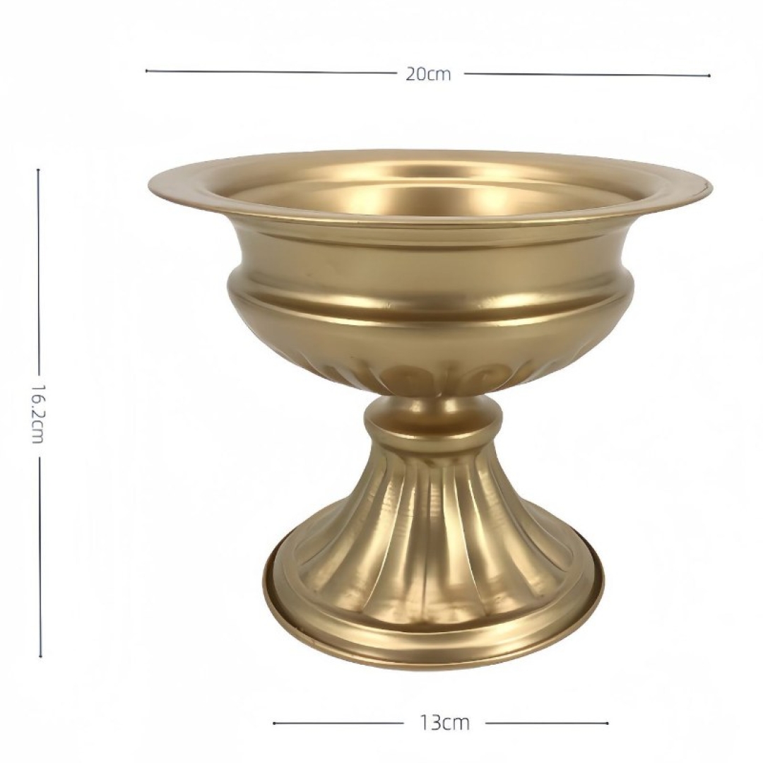 Gold iron flower vase