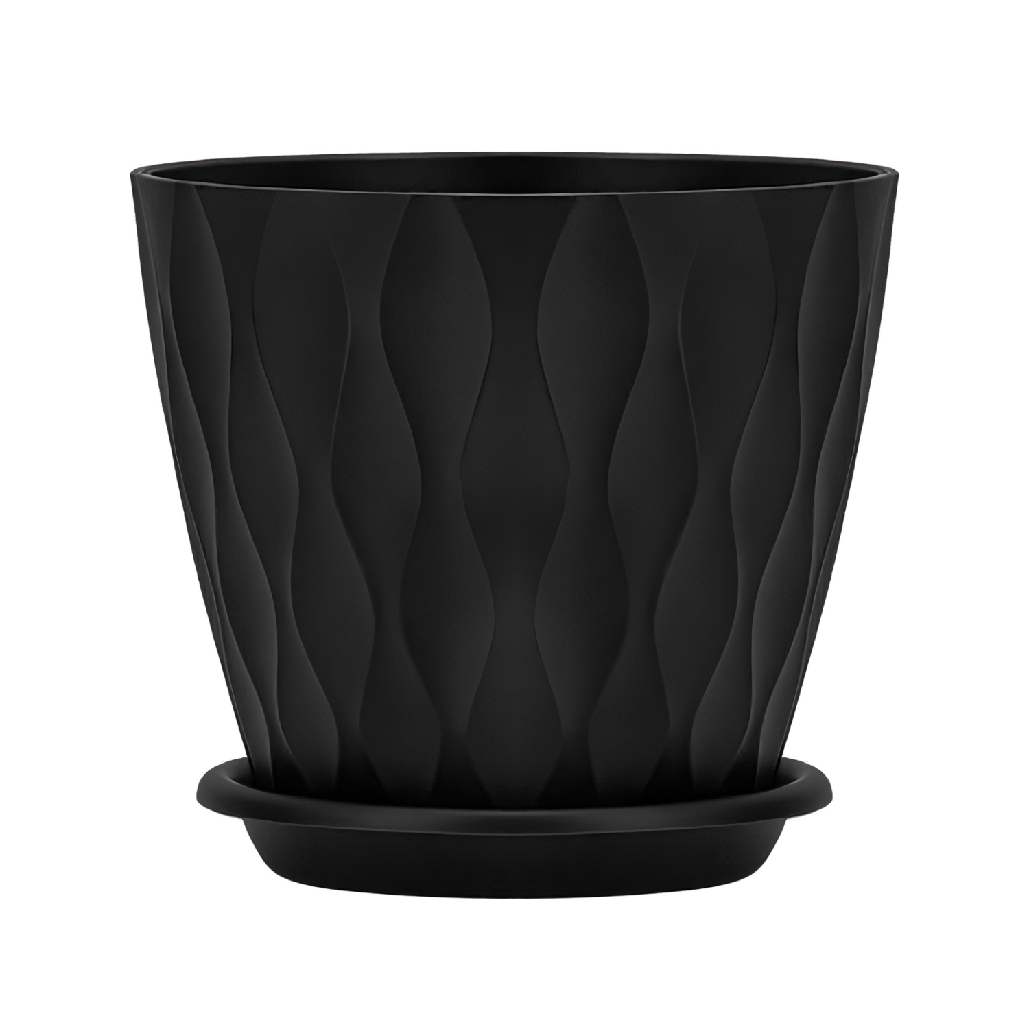 Plastic flower pot with saucer
