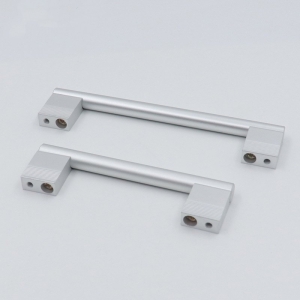 One-line aluminum alloy handle