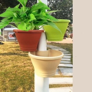 Hanging plastic flower pots