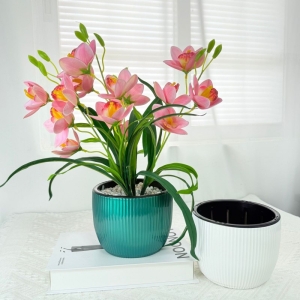 Wholesale double-layer plastic flower pots
