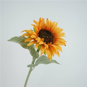 Moisturizing artificial sunflower