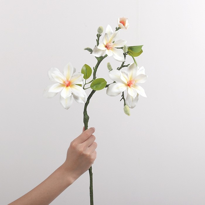 Artificial magnolia flower