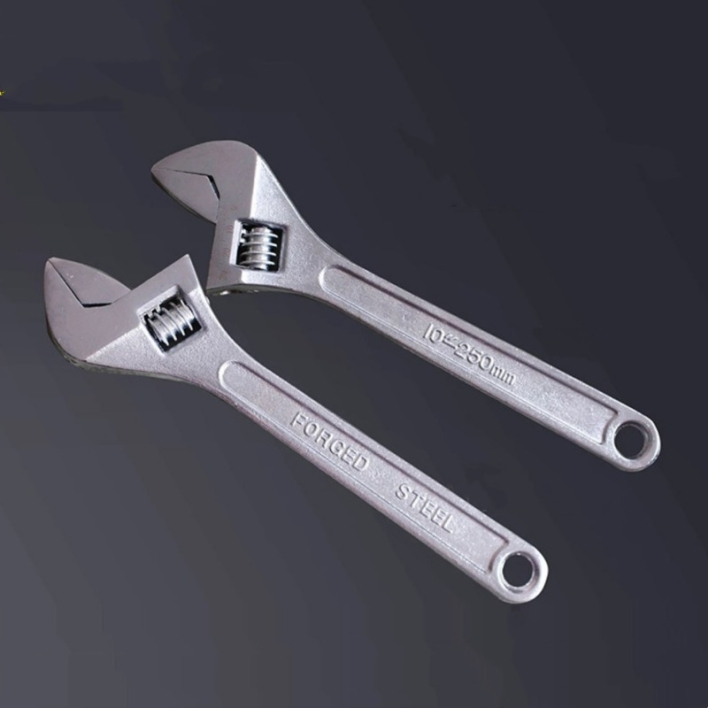 Manufacturer supplies adjustable wrenches in sizes 6-24 inches