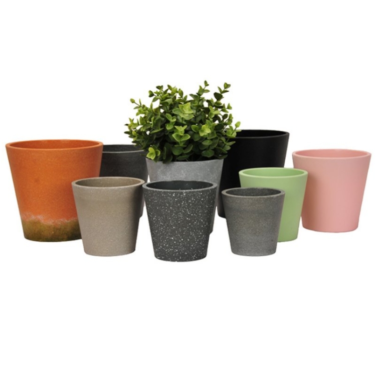 Plastic flower pots without hole