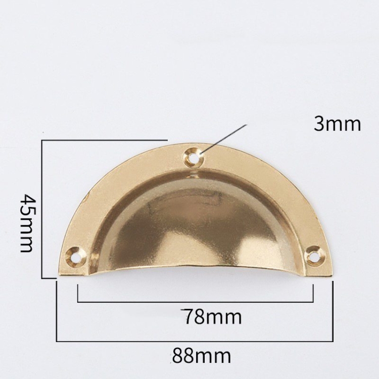 Brass shell-shaped handle