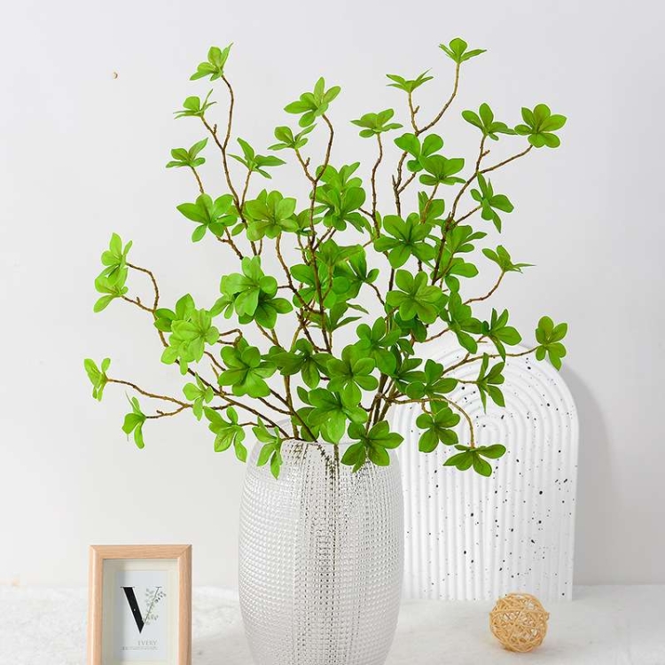 Simulated Leaf Japanese Hanging Clock