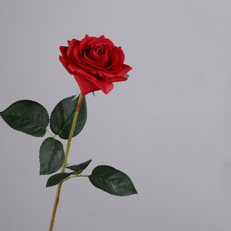 Hand-feel moisturizing artificial rose