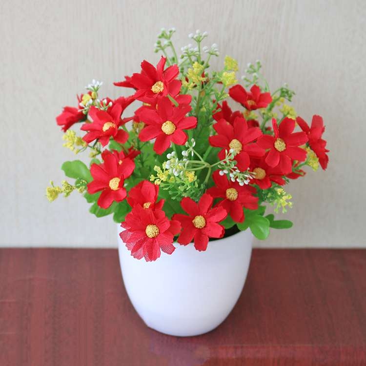 Artificial chrysanthemum potted plant