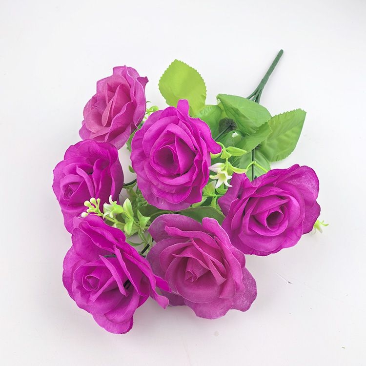 Artificial roses with 6 flowers