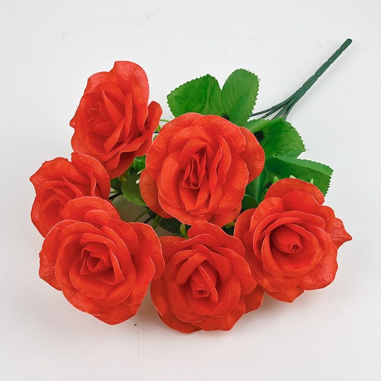 Artificial roses with 6 flowers
