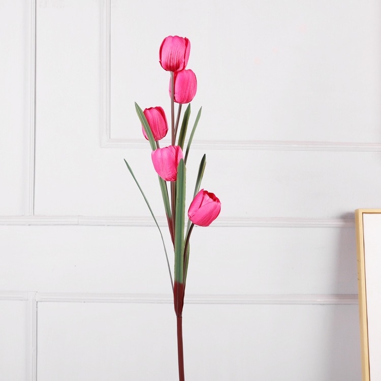 Simulated five-headed tulip