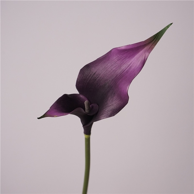 Artificial calla lilies with two flower heads