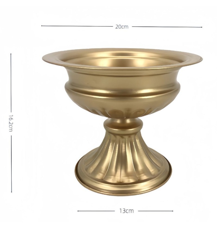 Gold iron flower vase