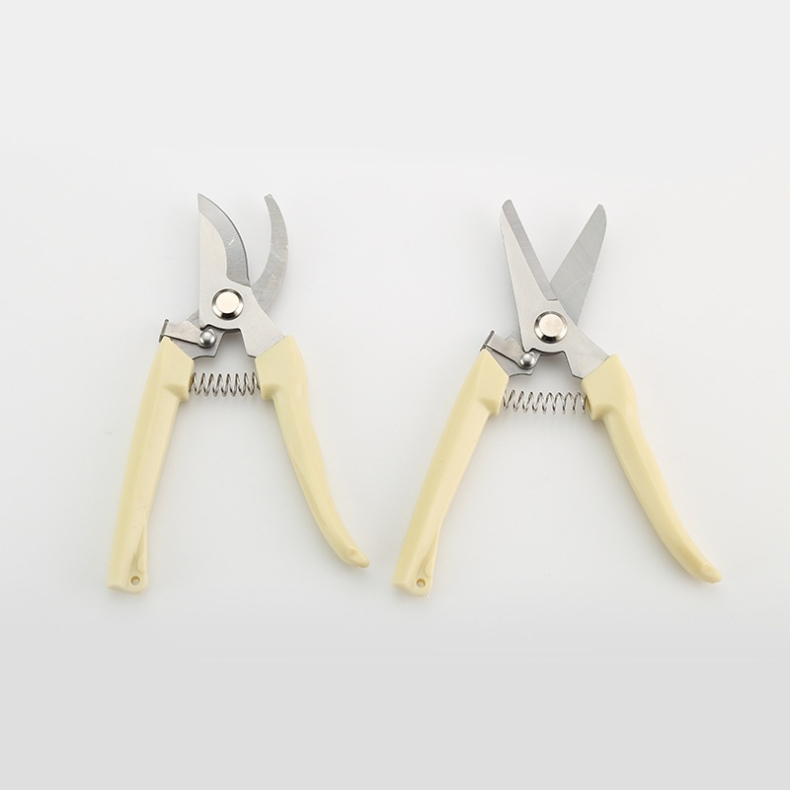 Stainless steel tree branch shears