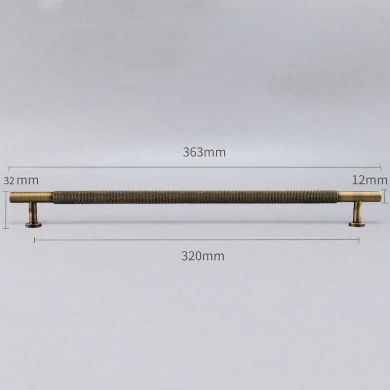 Bronze-colored brass handle