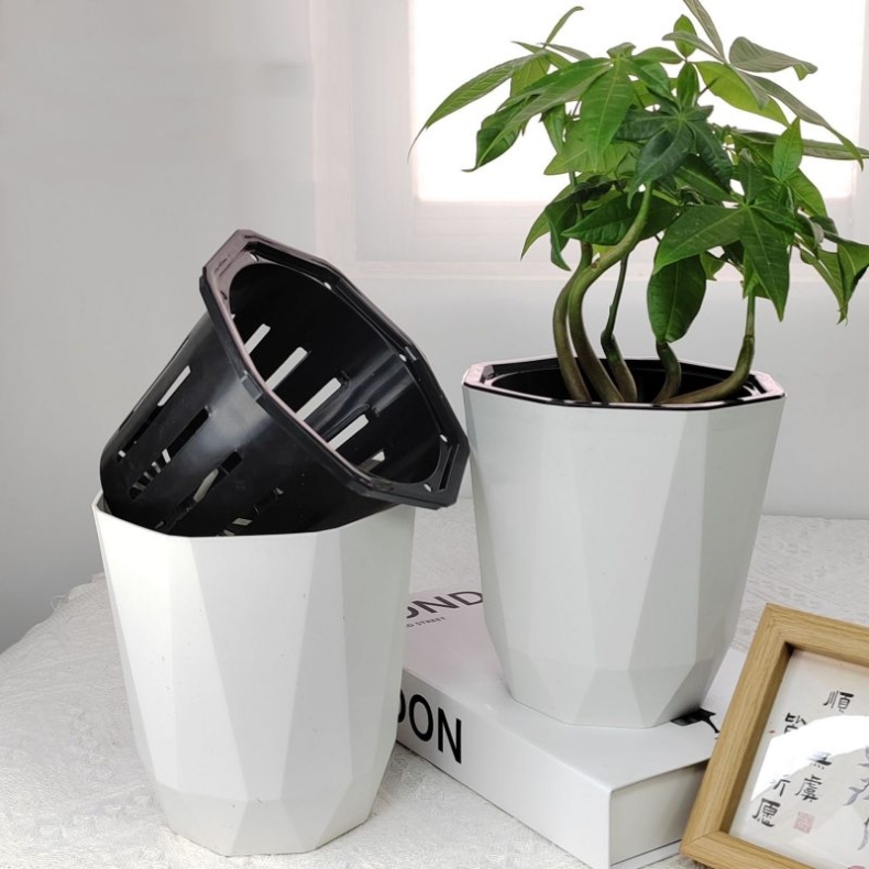Double-layered diamond-shaped plastic flower pot