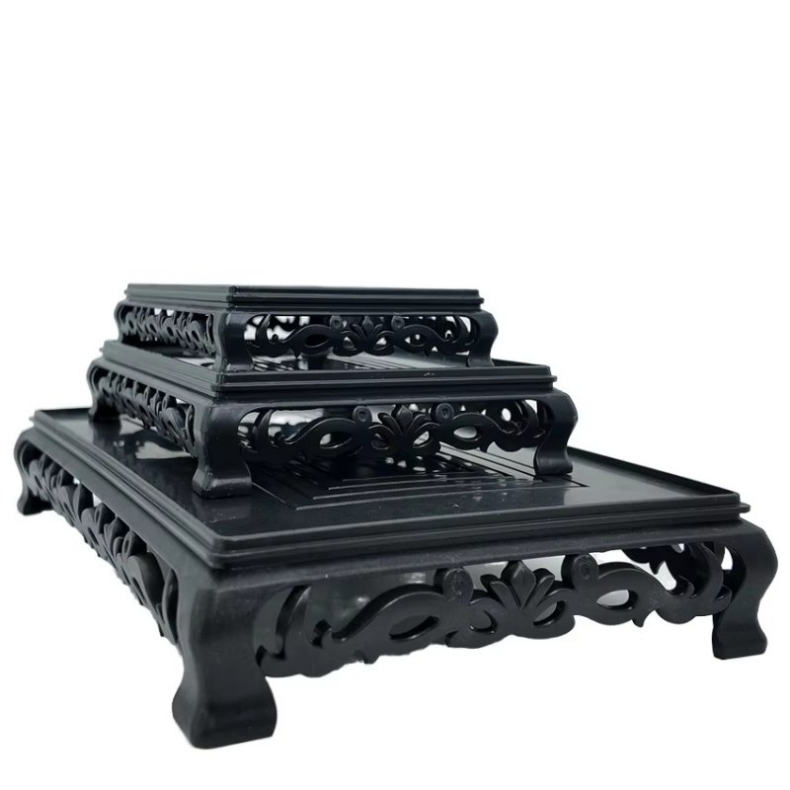 Rectangular plastic flower pot holder