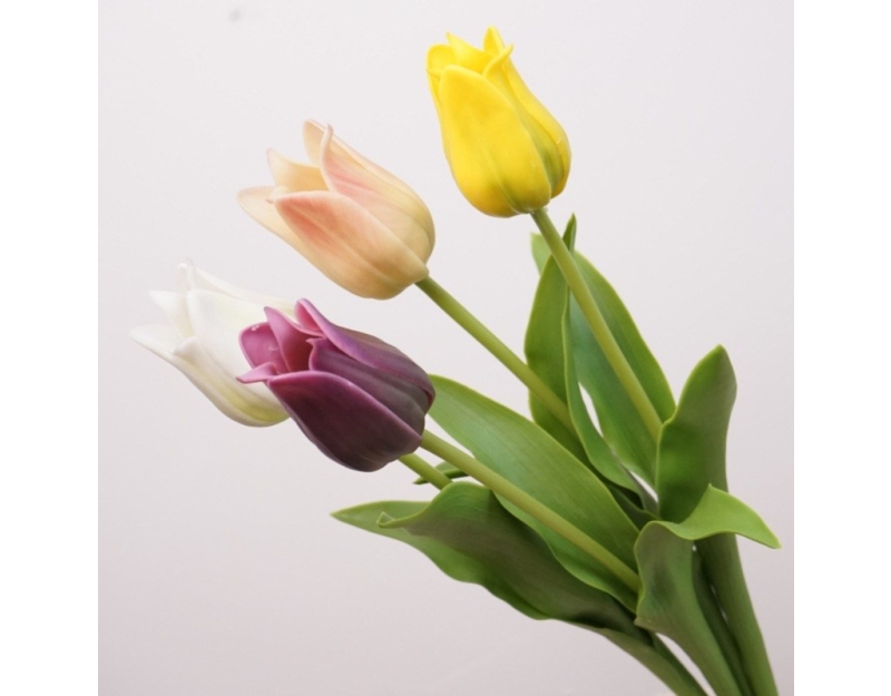 Wholesale of high-quality fake tulips