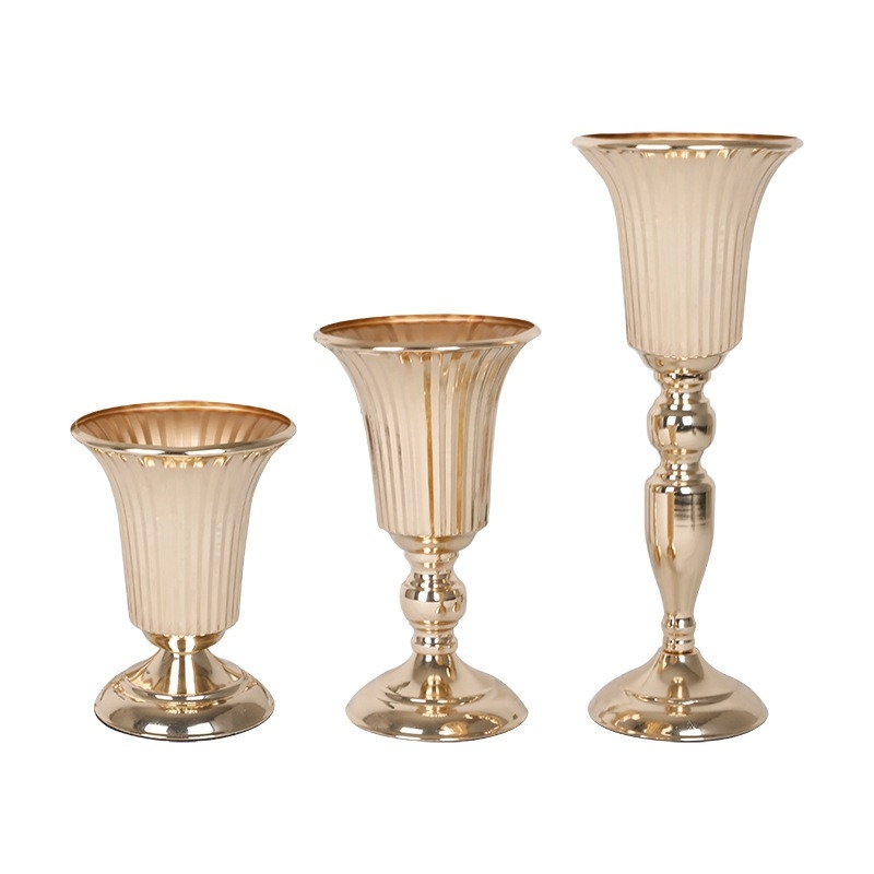 Manufacturer direct sales Iron flower vase