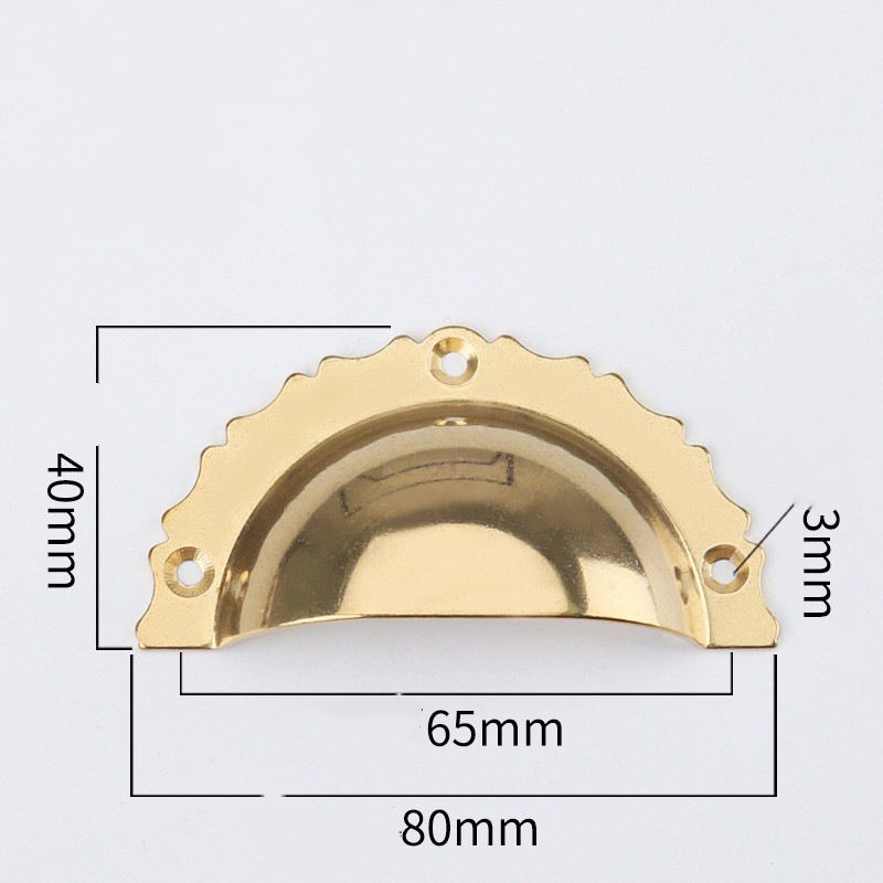 Brass shell-shaped handle