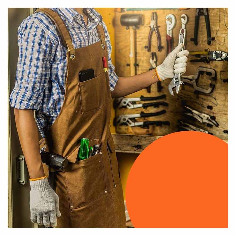Thickened canvas apron for carpentry, electrical work, and landscaping