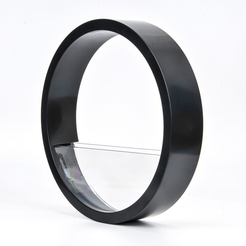 Wall-mounted flower pots