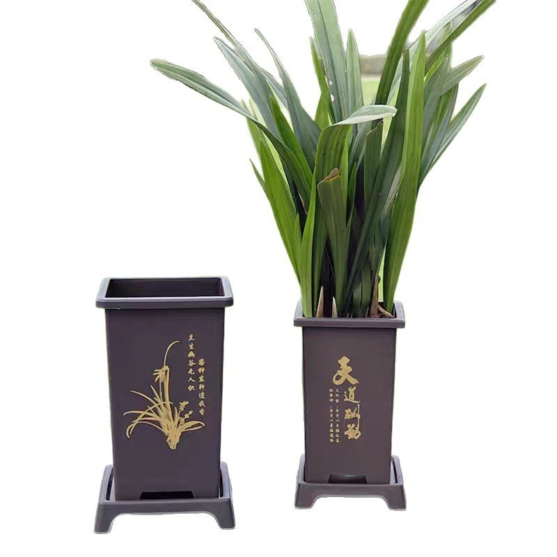 Patterned plastic flower pots with trays