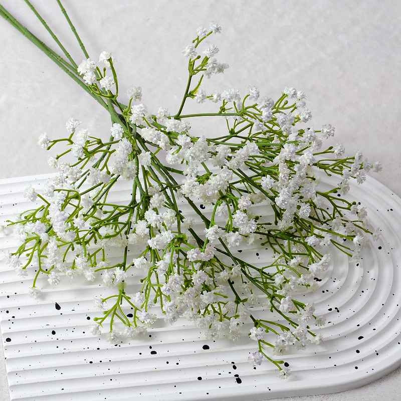 Artificial baby's breath flowers