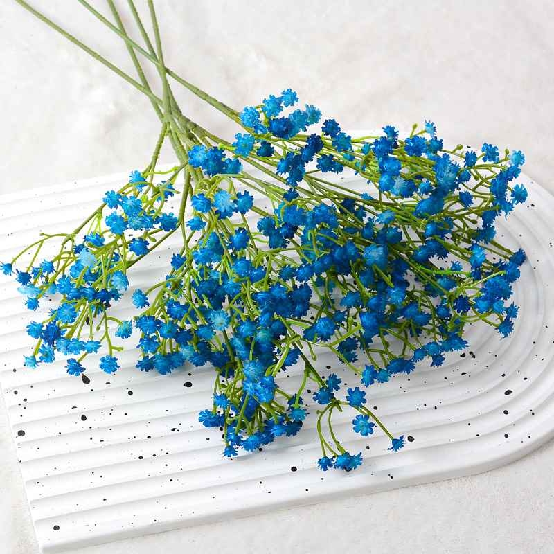 Artificial baby's breath flowers