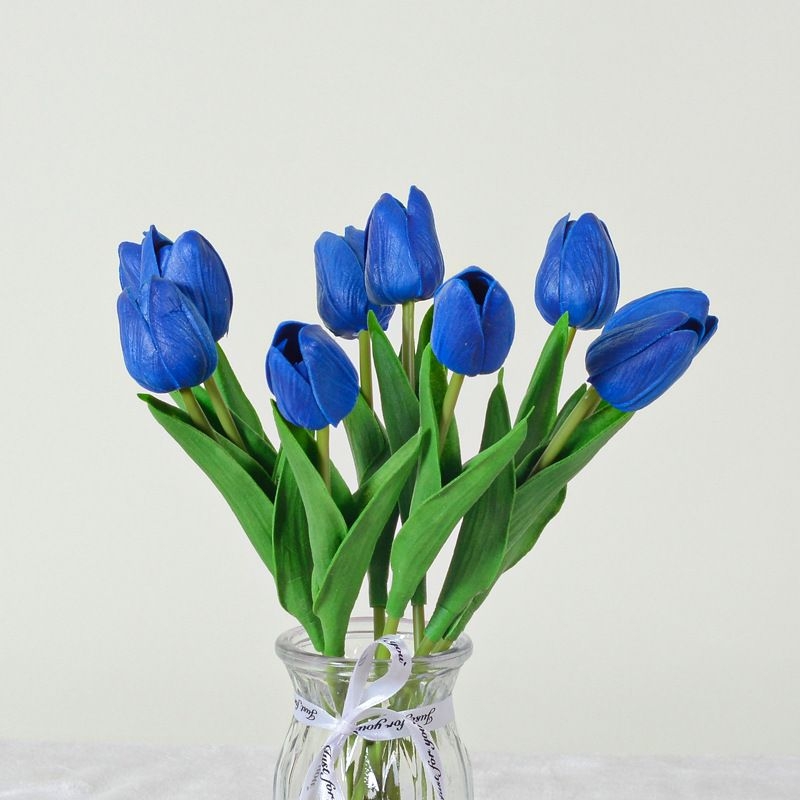 Artificial tulips