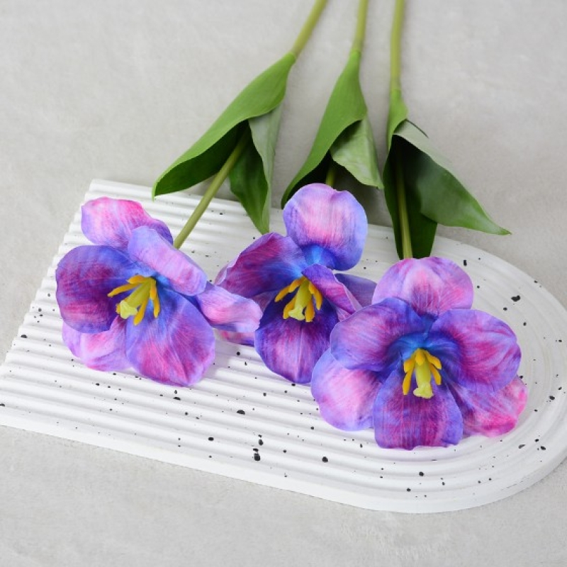 Wholesale of artificial tulips