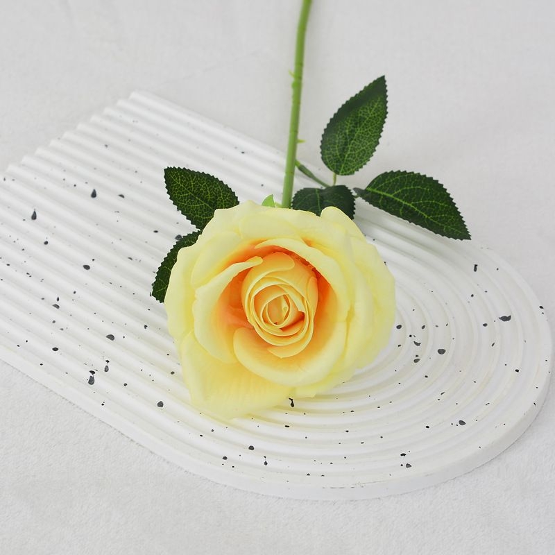 Wholesale artificial roses