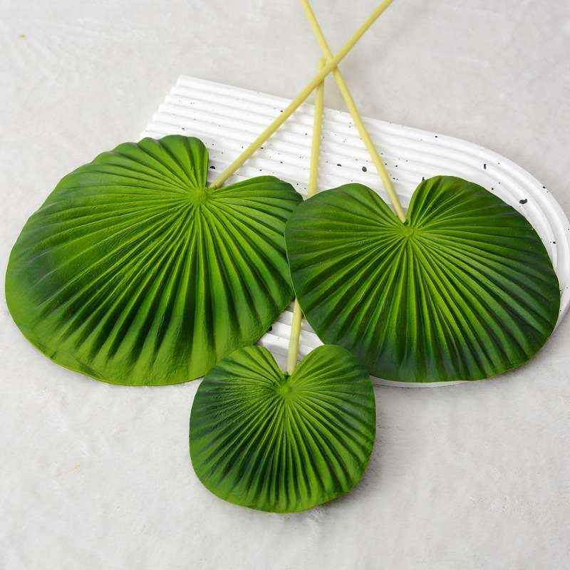 Simulated palm leaves