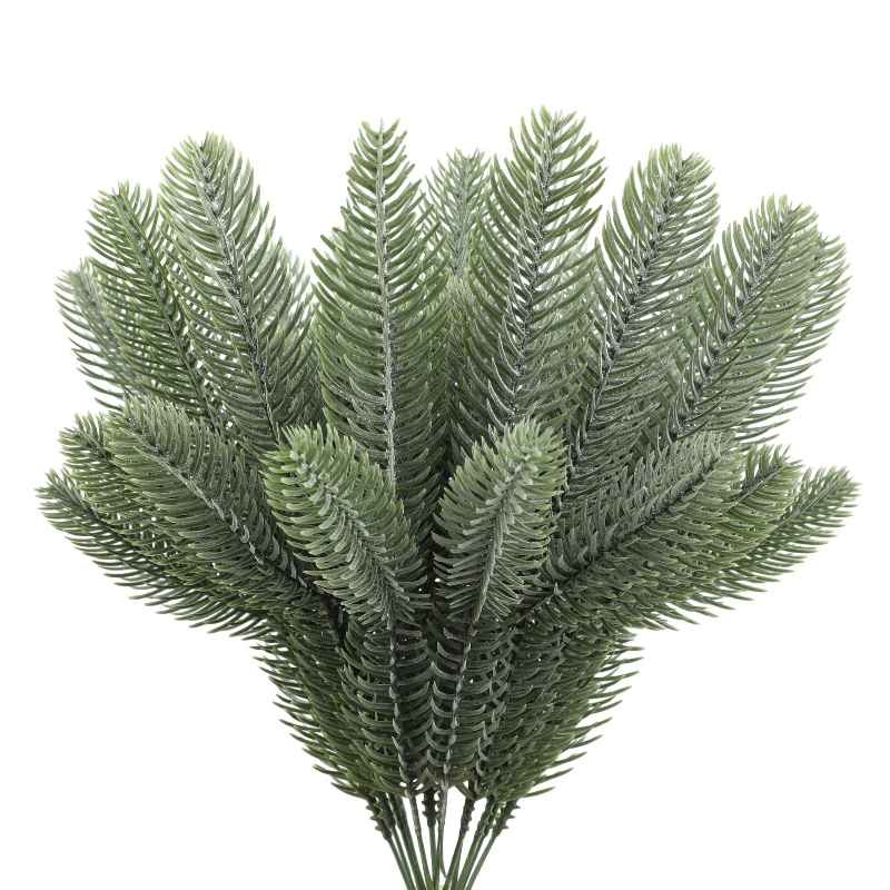 Three-branched simulated pine needles