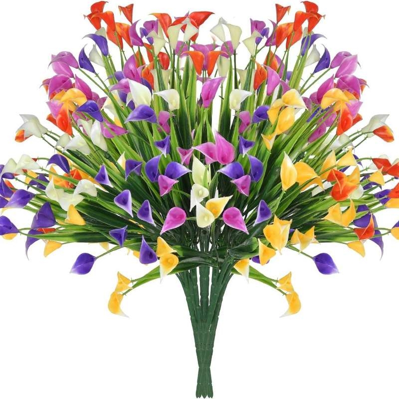 Artificial calla lilies