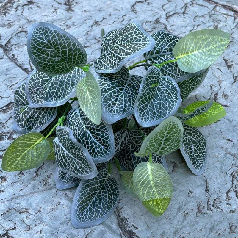 Artificial green plants - peanut leaves, sweet potato leaves, apple leaves, etc.