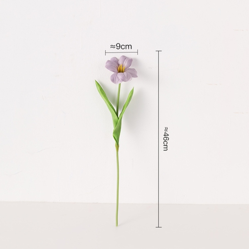 Artificial flowering tulips