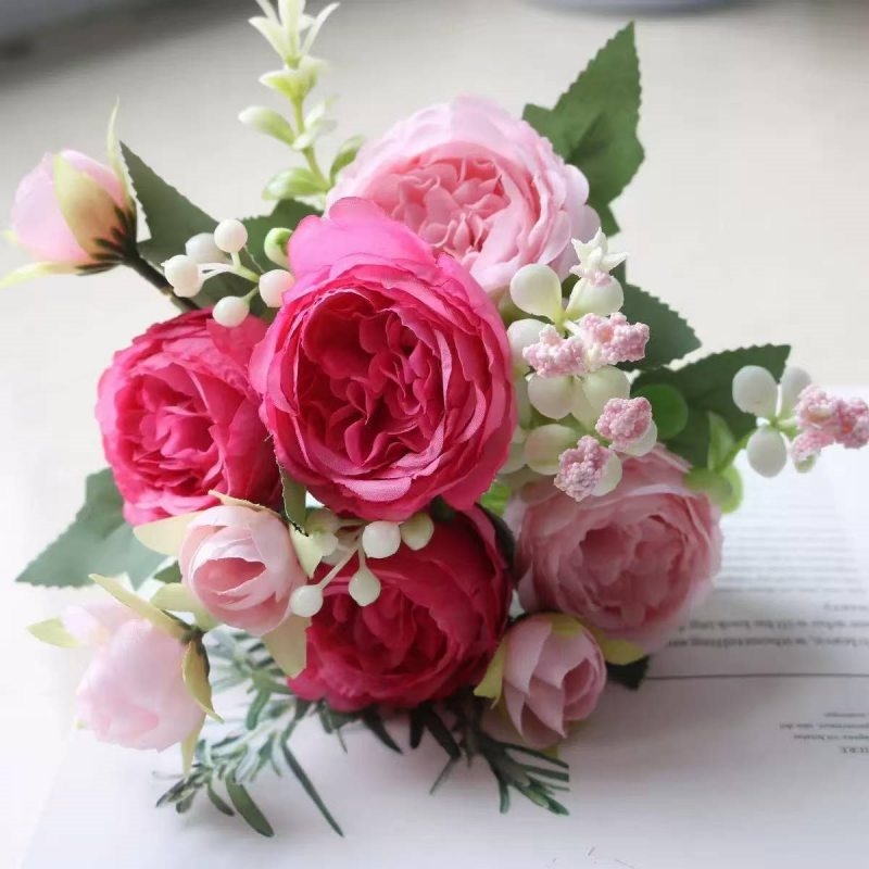 Artificial rose bouquet
