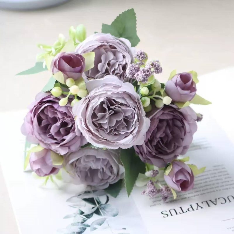 Artificial rose bouquet