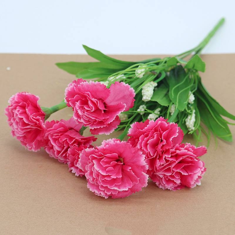 Artificial carnations with seven flowers