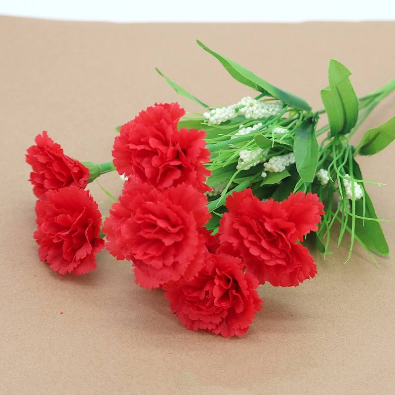 Artificial carnations with seven flowers