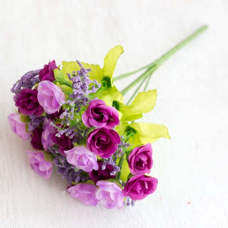 Wholesale of various fake roses