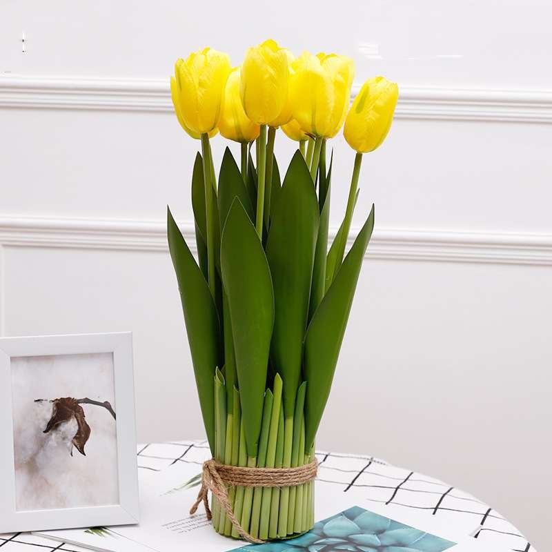 12 silk tulips