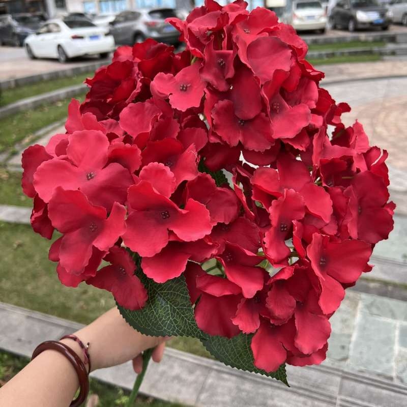 Silk fabric artificial hydrangea bouquet