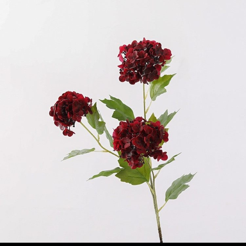 Hand-feel moisturizing artificial hydrangea flowers