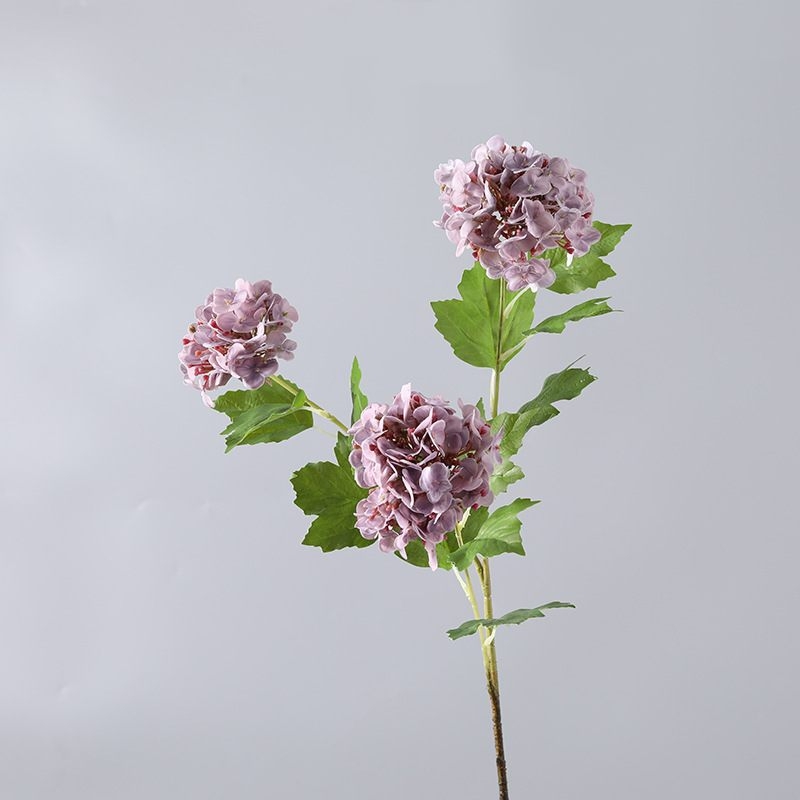 Hand-feel moisturizing artificial hydrangea flowers