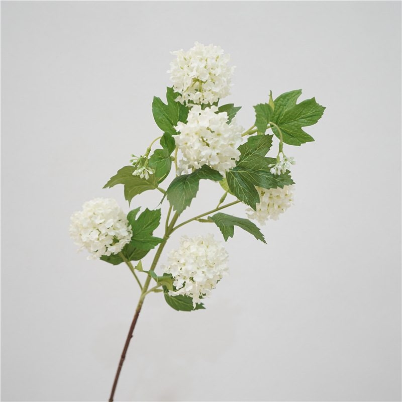 Snowball-shaped silk hydrangea