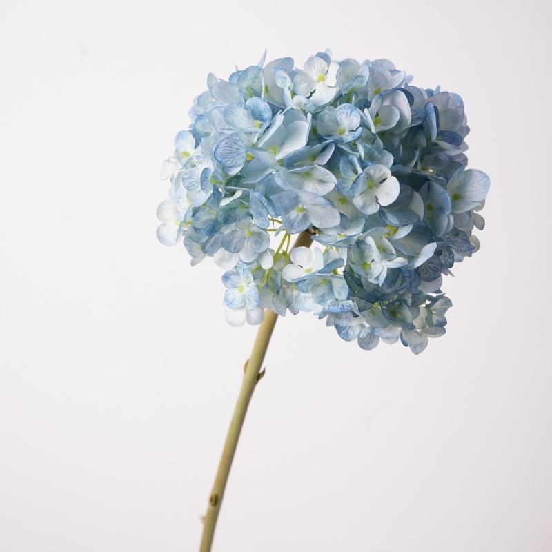 Simulated Dutch hydrangea