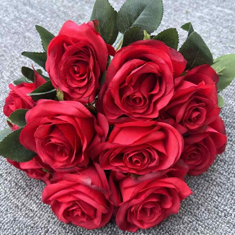 Artificial roses with 10 flower heads